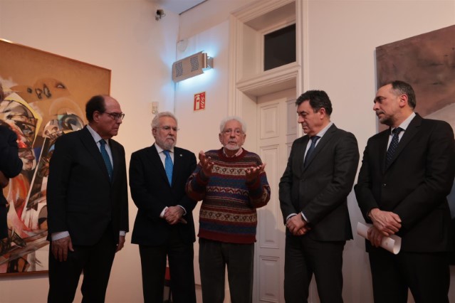 O Parlamento de Galicia expón en Pontevedra unha selección da súa colección de arte 